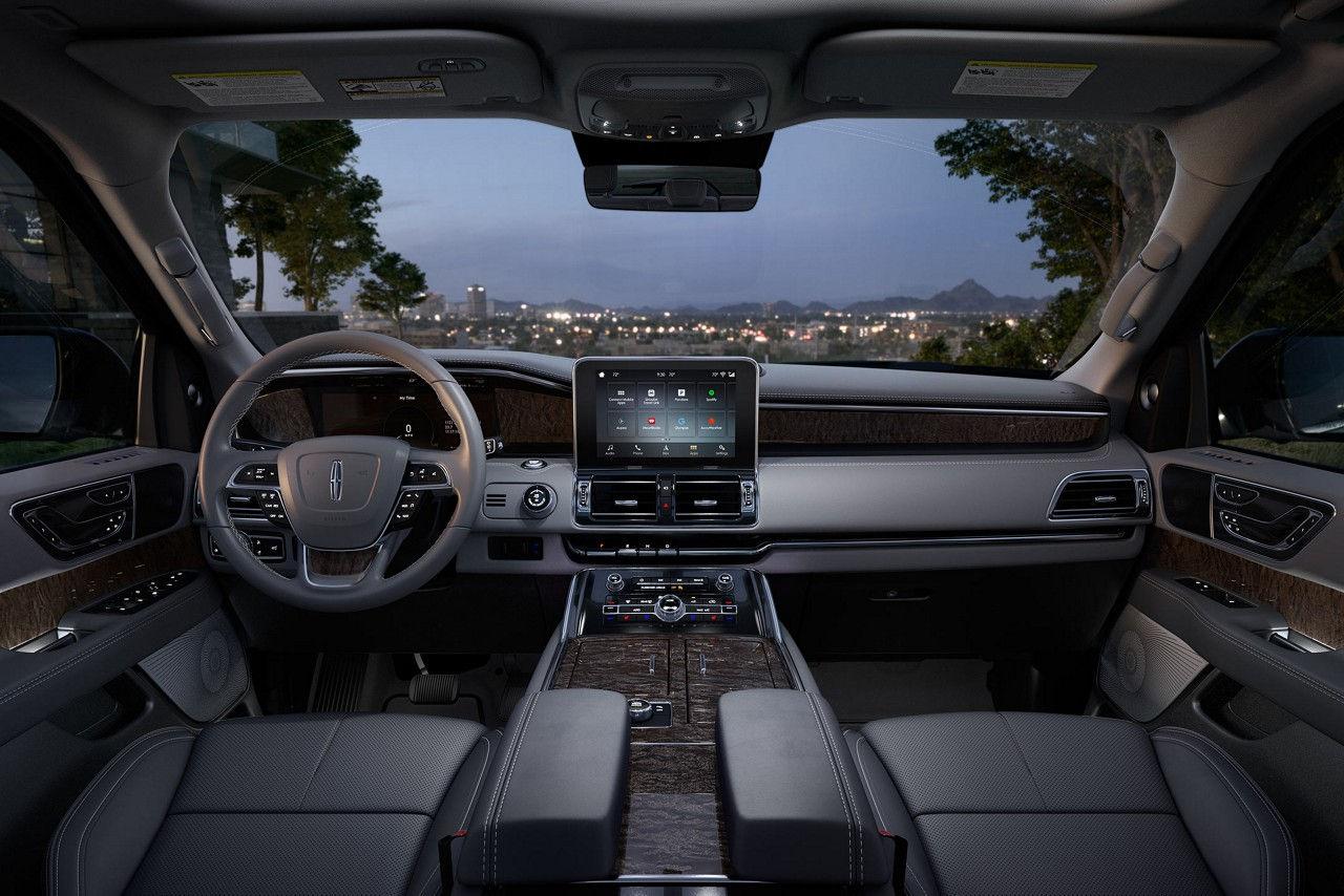 2018 Navigator