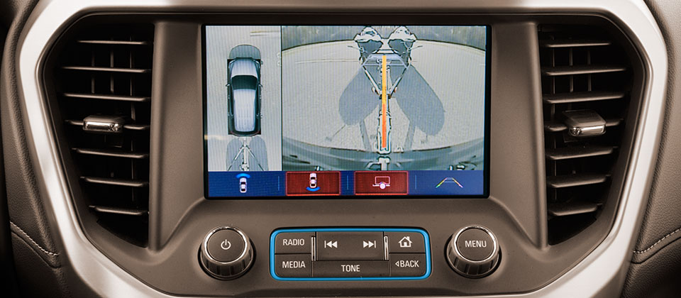 GMC Winnipeg Active Towing System and Rear Camera GMC Winnipeg Active Towing System and Rear Camera