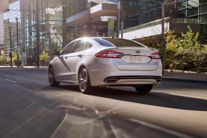 2017 Ford Fusion Exterior Rear End 2017 Ford Fusion Exterior Rear End