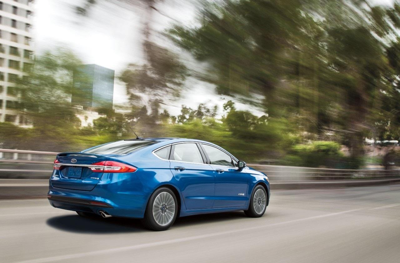 2017 Ford Fusion Hybrid 2017 Ford Fusion Hybrid