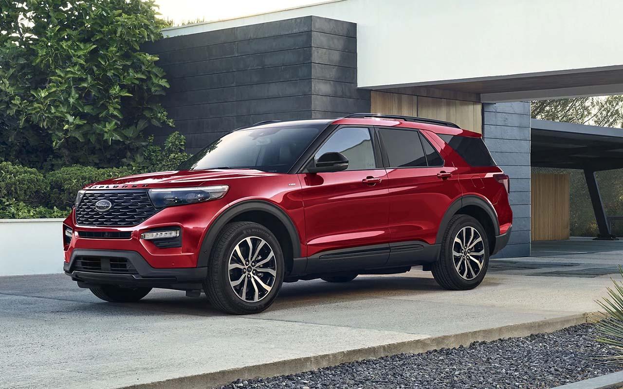 2022 Ford Explorer ST parked in a driveway