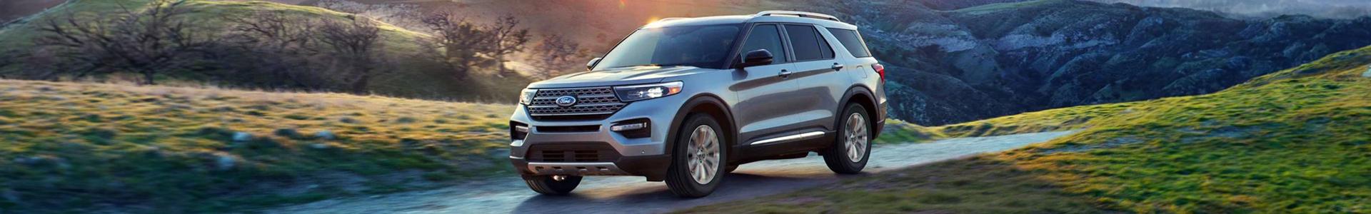 2023 Explorer® Limited | South Bay Ford