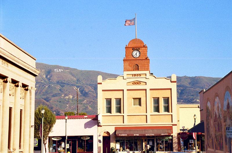 South Bay Ford Serving Santa Paula