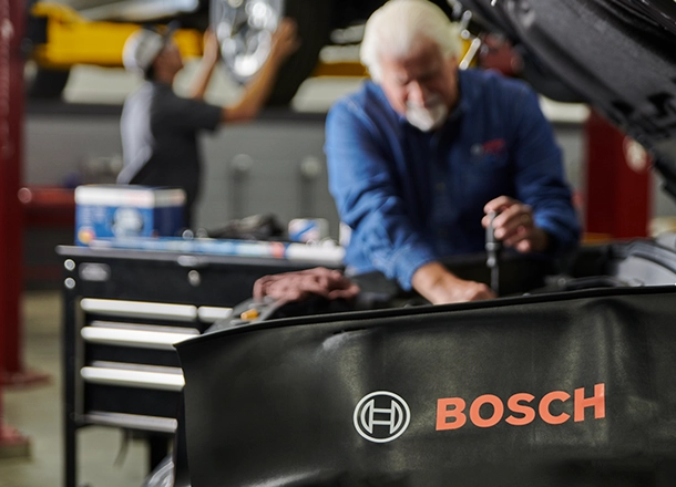 An insight into the service area of a  Bosch Auto Service repair shop franchise 