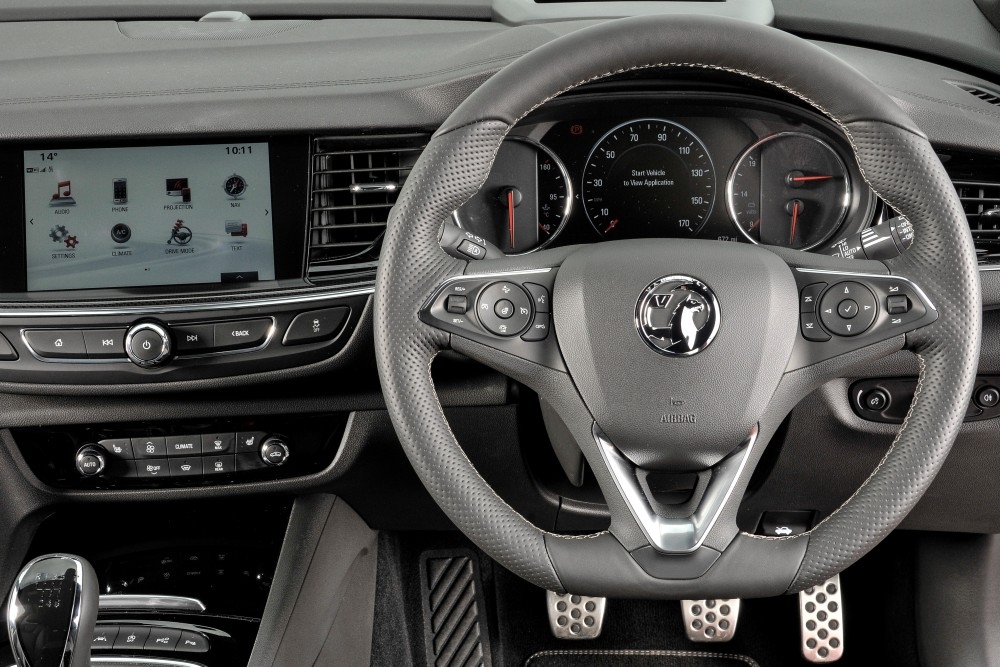 New Vauxhall Insignia Sports Tourer 2017 Review New Vauxhall Insignia Sports Tourer 2017 Review