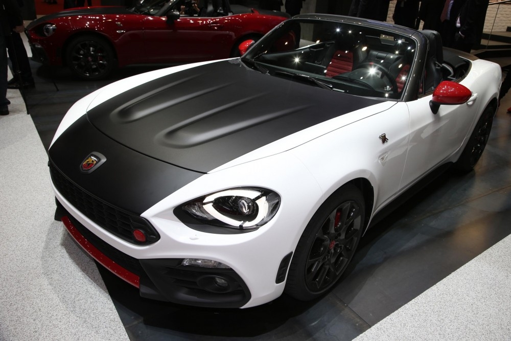 Abarth 124 Spider Review Abarth 124 Spider Review