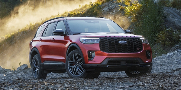 2025 Explorer&reg; ST | Southern California Ford Dealers