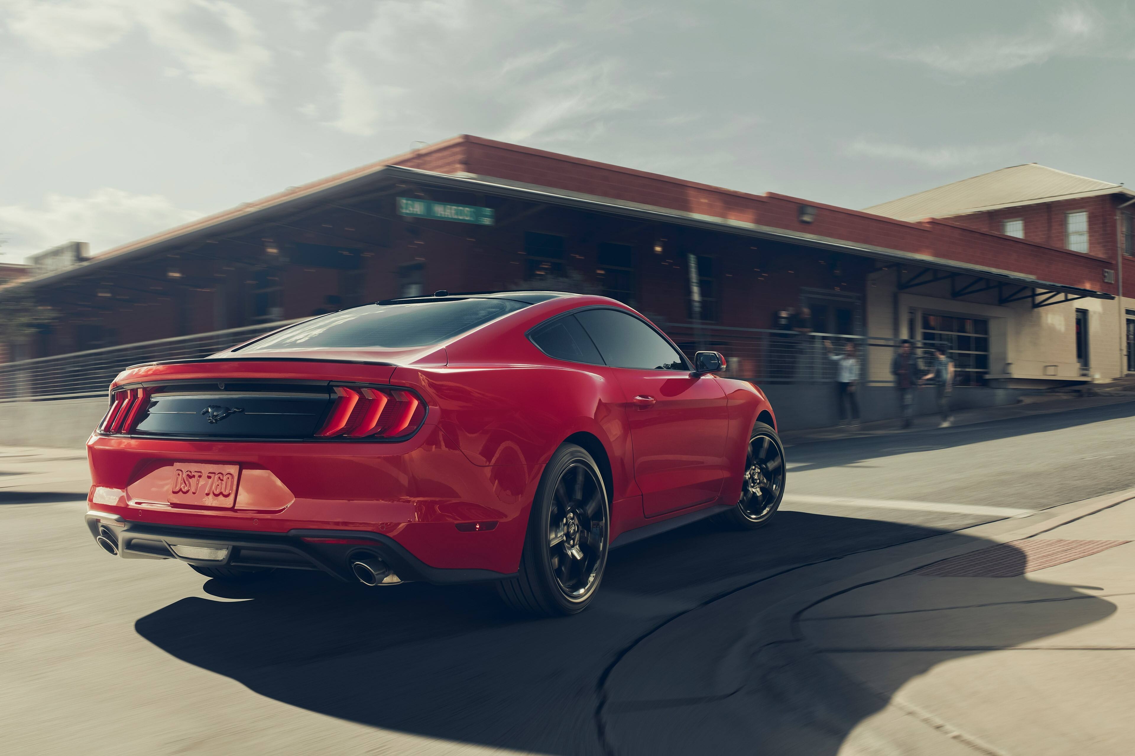 2019 Ford Mustang Ecoboost Fastback Features Specs