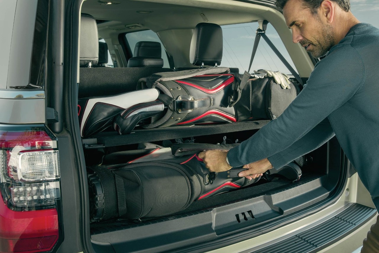 How many does the 2018 Ford Expedition seat How many does the 2018 Ford Expedition seat