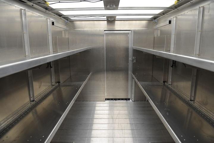 FORD P700 12' 14' MORGAN OLSON ALUMINUM STEP VAN (P700) | South Bay Ford Commercial