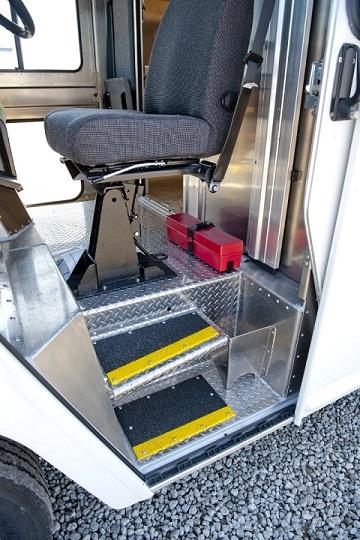 FORD P1200 20' MORGAN OLSON ALUMINUM STEP VAN (P1200) | South Bay Ford Commercial