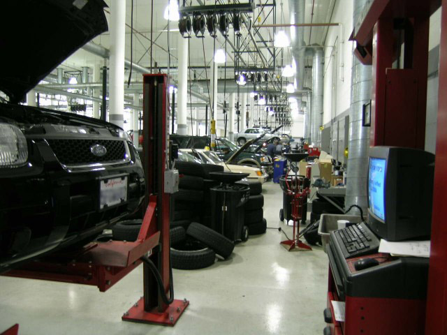 South Bay Ford Service Bay