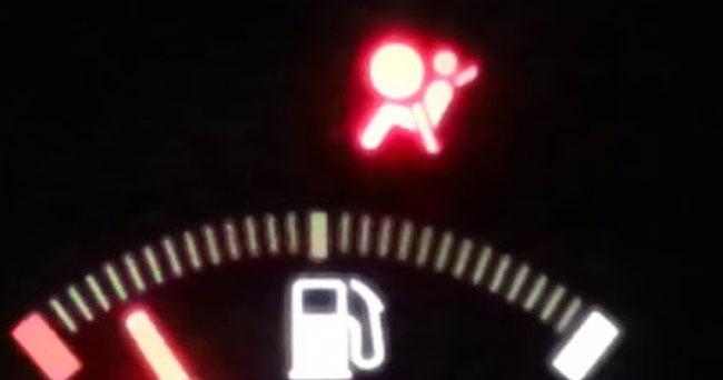 airbag-warning-light airbag warning light