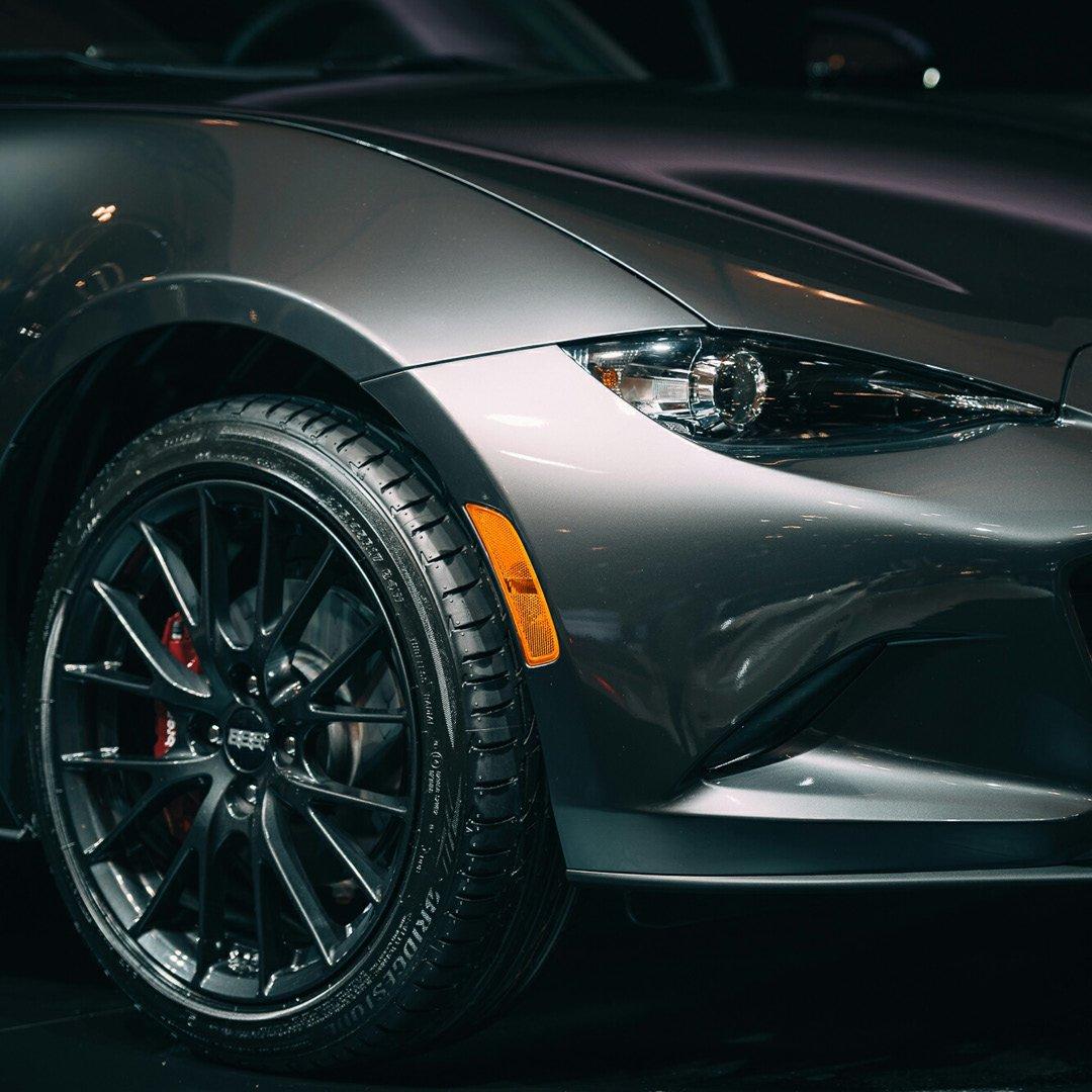 2017 Mazda MX-5 Sports Car 2017 Mazda MX-5 Sports Car